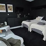 Villa Riverside With Sauna And Jacuzzi Rovaniemi