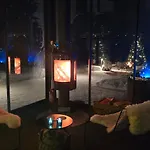 Riverside With Sauna And Jacuzzi