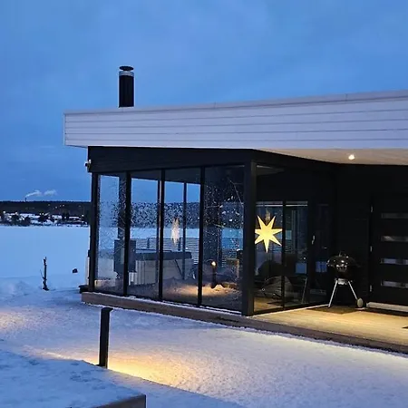 Riverside With Sauna And Jacuzzi Villa Rovaniemi