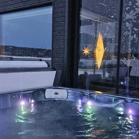 Riverside With Sauna And Jacuzzi Villa *