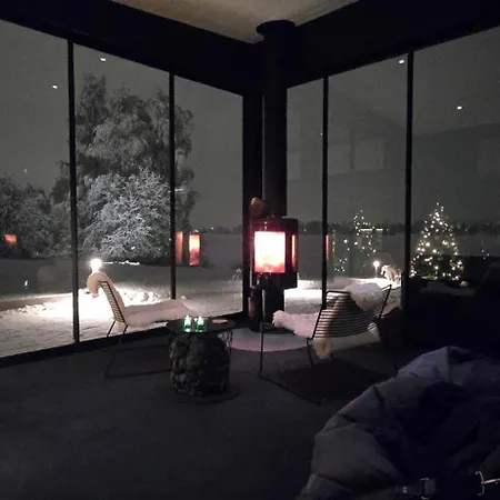 Riverside With Sauna And Jacuzzi *