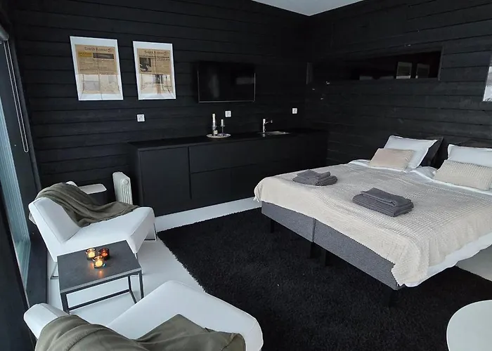 Riverside With Sauna And Jacuzzi * Rovaniemi