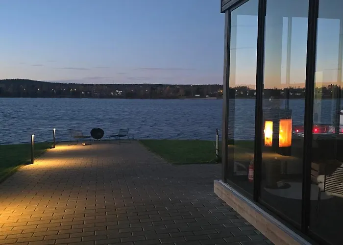 Riverside With Sauna And Jacuzzi Villa Rovaniemi